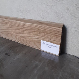 Плiнтус пластиковий Grun Holz Дуб карамельний GH759 70мм